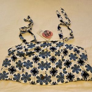 Agua Bendita Crop Top